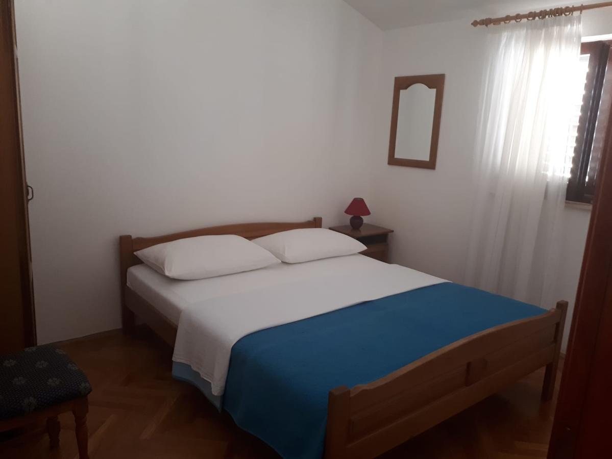 Apartments Ivanka Starigrad Paklenica Exterior foto